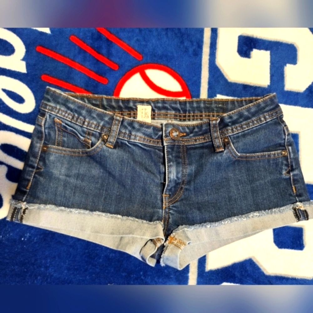 VOLCOM Denim Cut off Shorts Cowgirl Surf Jean Western EUC 7 Cover Up Pool Beach